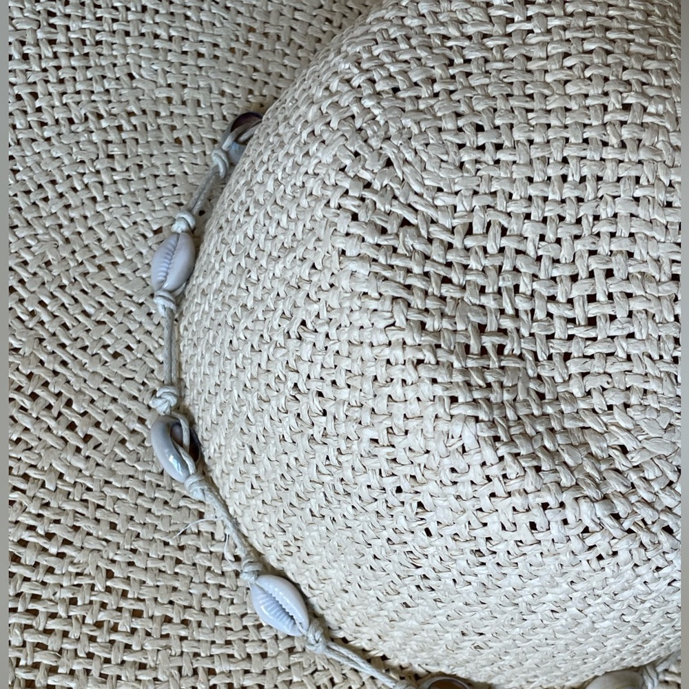Straw Hat w/ Cowrie Shell band Wide-Brim Raffia Floppy Sun Hat NWOT San Diego Co - Picture 5 of 12